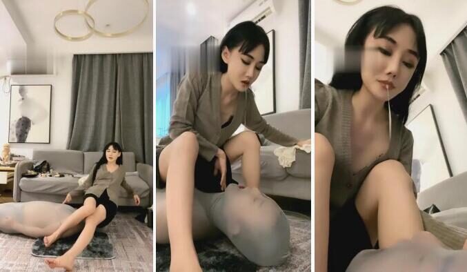 Routine live broadcast foot fetish training video Senjou sister queen training | Face-sitting mummy with thick phlegm cling film