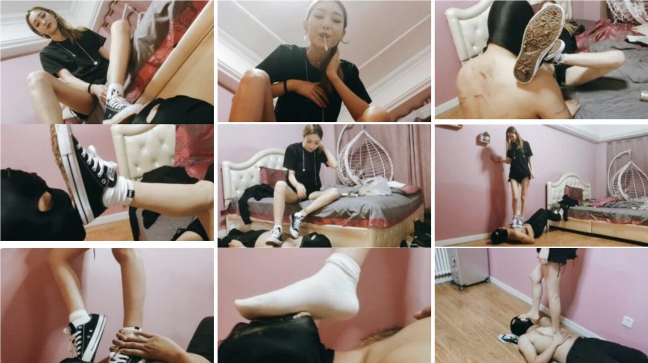 Domestic SM queen training video download cold beauty s foot fetish cotton stockings training | Super dirty canvas shoe soles training